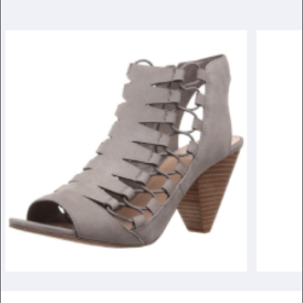 Vince Camuto Open toe Booties
